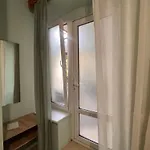 м.арнаутская 33 *