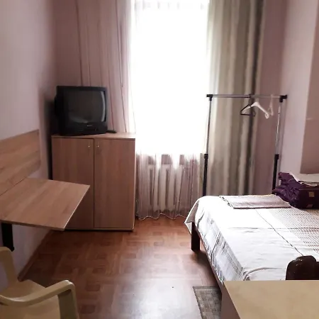 Apartment м.арнаутская 33