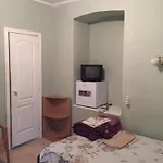 Apartamento м.арнаутская 33 *